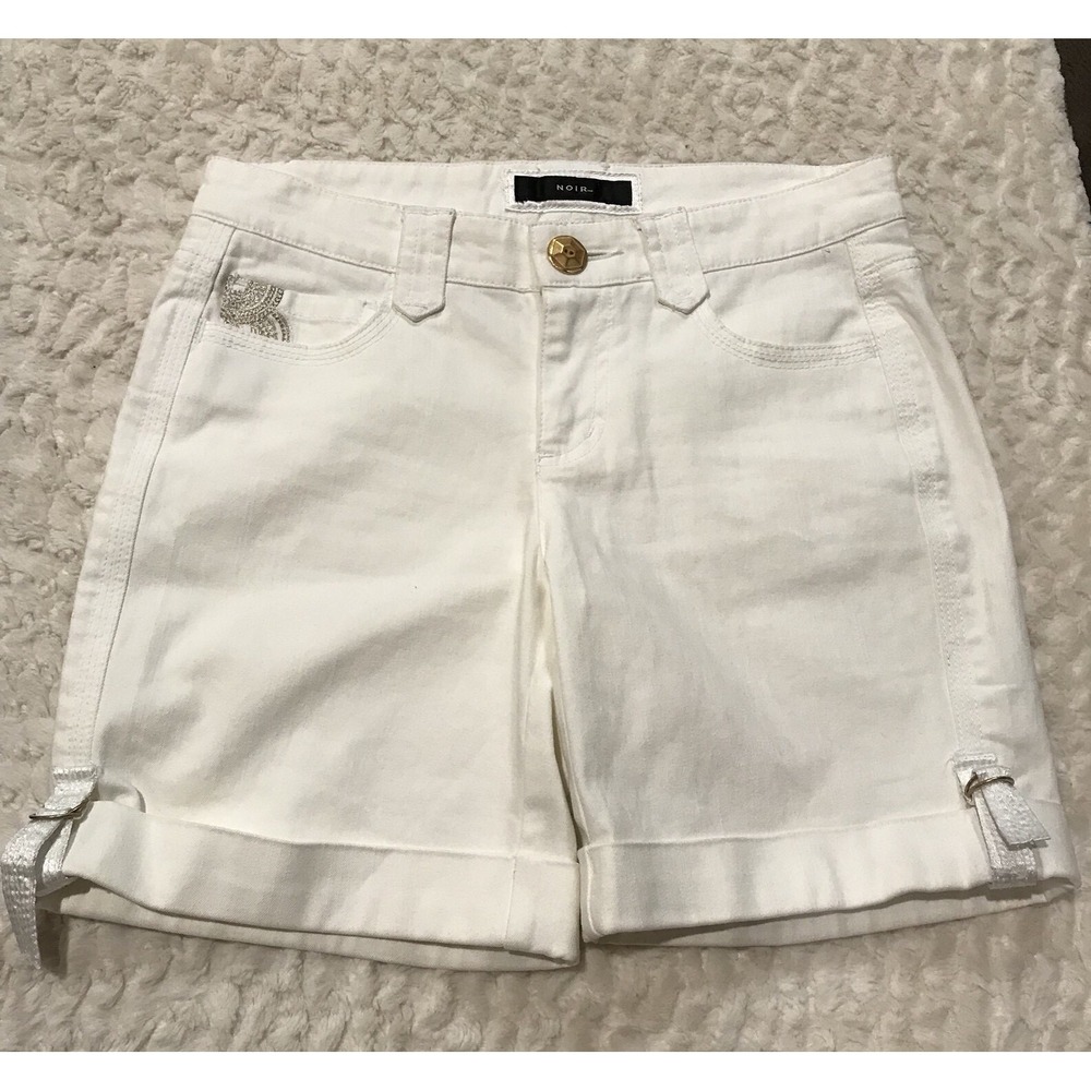 Womens Jean White Shorts by Noir Embroidered Pockets Cuff Leg Gold Button Sz 2